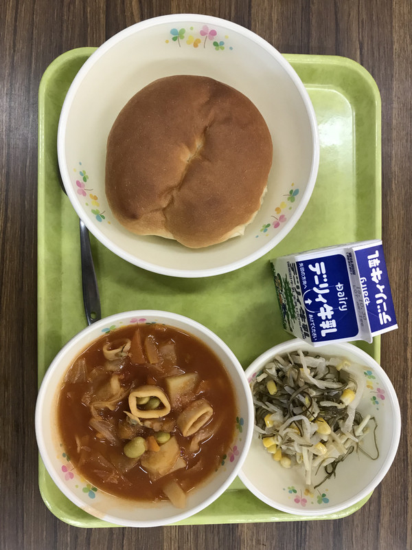 5a905580798b4fe38c1b432c191bd6be