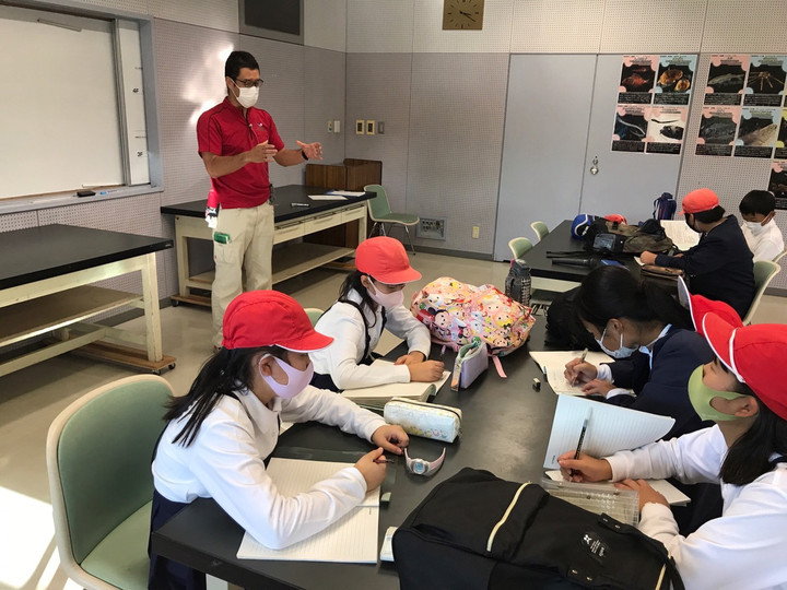 1af8889776f247eda4be1eb2b37fe2e4