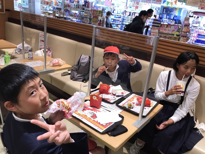 76b2692aa13444faa51d54f95fdf69b0