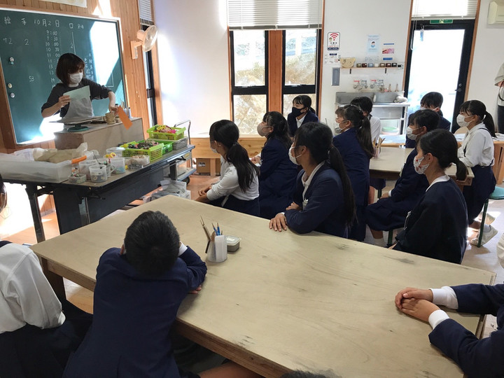 3a3ecb2b237e4584b887475ddd64e523