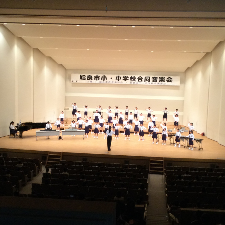 175283143d964a658fc26cbf345d2592