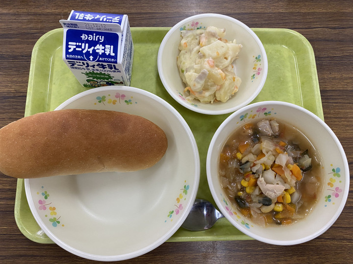 9762b5e7bd5f432a94f4bd0944042849