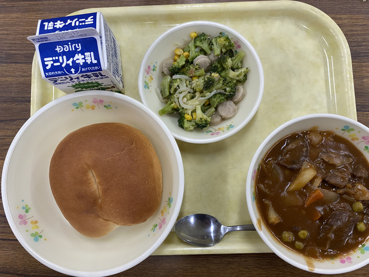 F51fd8b33ebb4321bf47ccb61c9be1c4