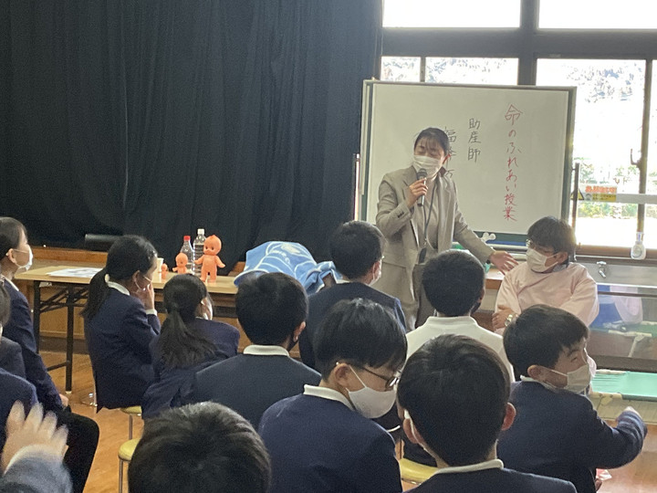 5dcbc895bcee498482e2c488db58b008