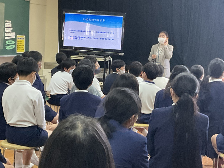 F32881d94aa447e2b5436b38360ffd2a