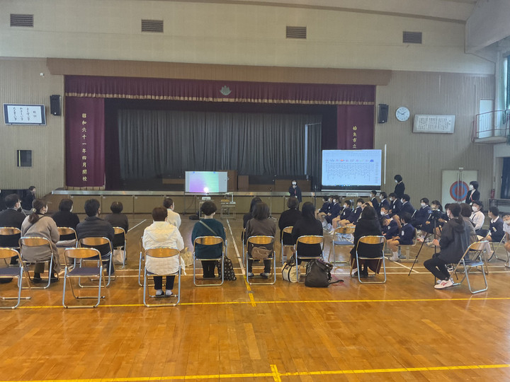 Cdd439b8b0bd4141beeb5dea697a68b2